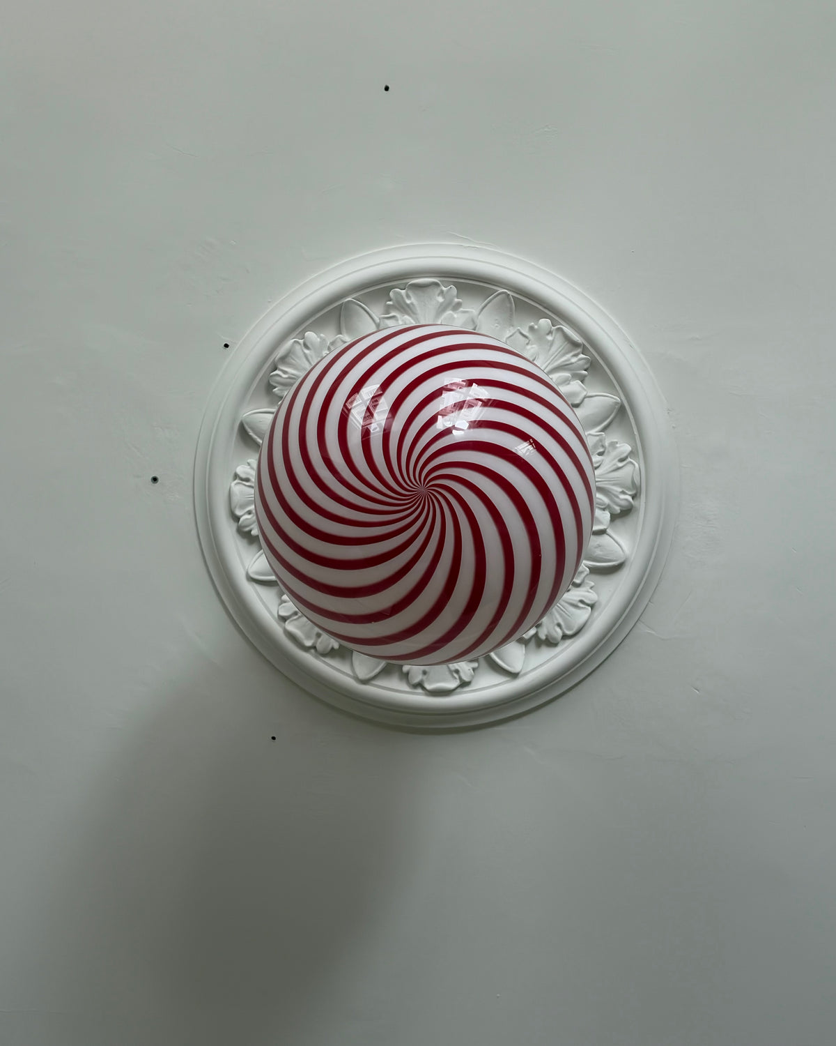 Cherry swirl candy Murano pendel, 40 cm
