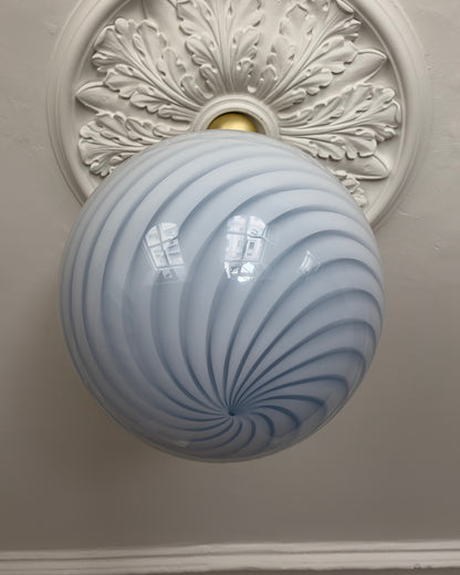 Murano loftlampe i lyseblå swirl, 40 cm
