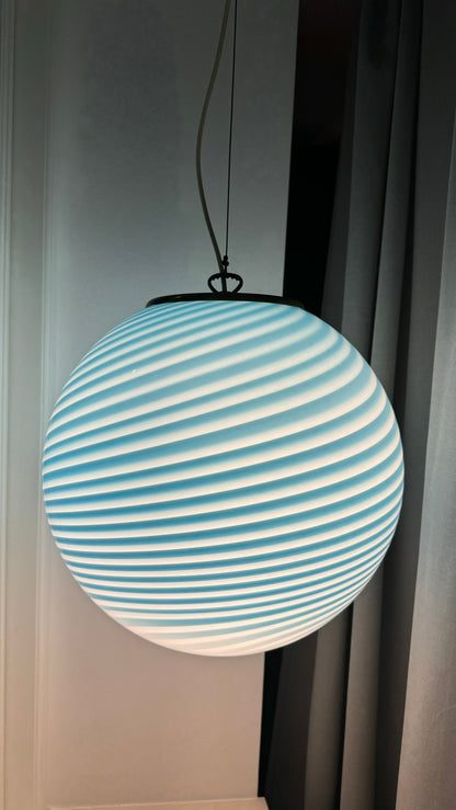 Murano round pendant with blue swirl and brass top, 40 cm