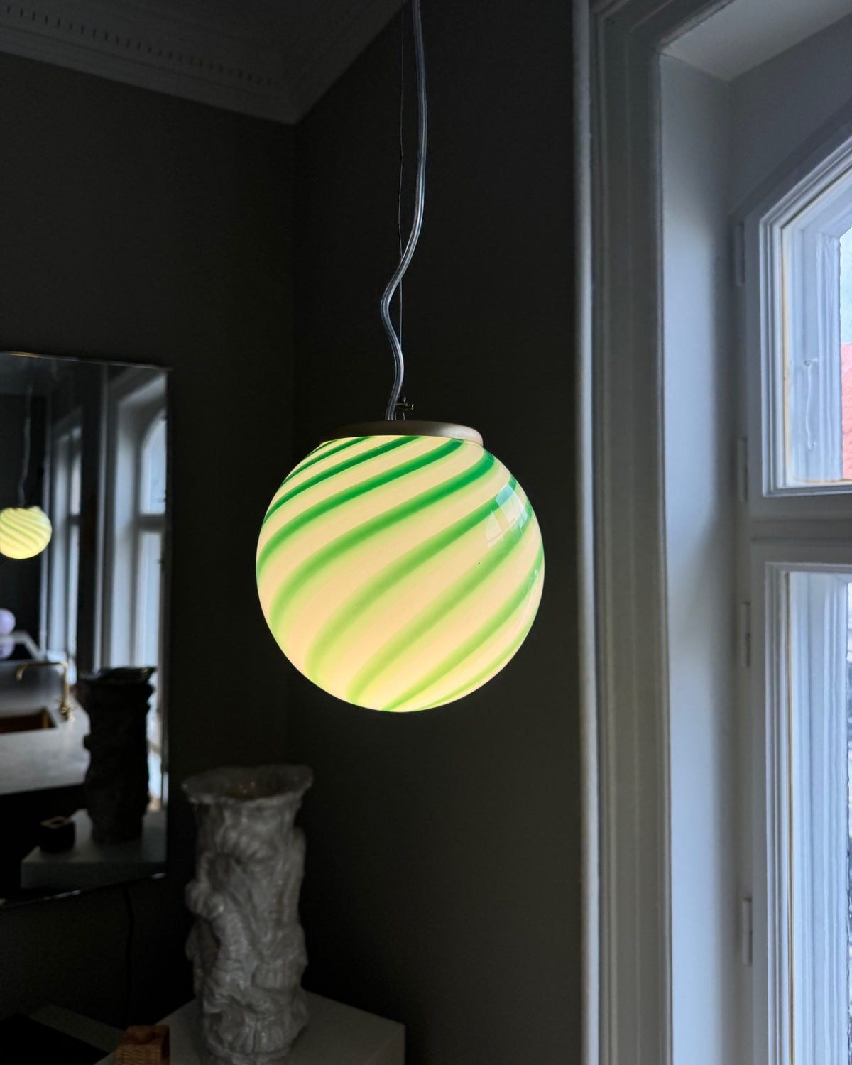 Murano pendant lamp with green swirl, 20 cm